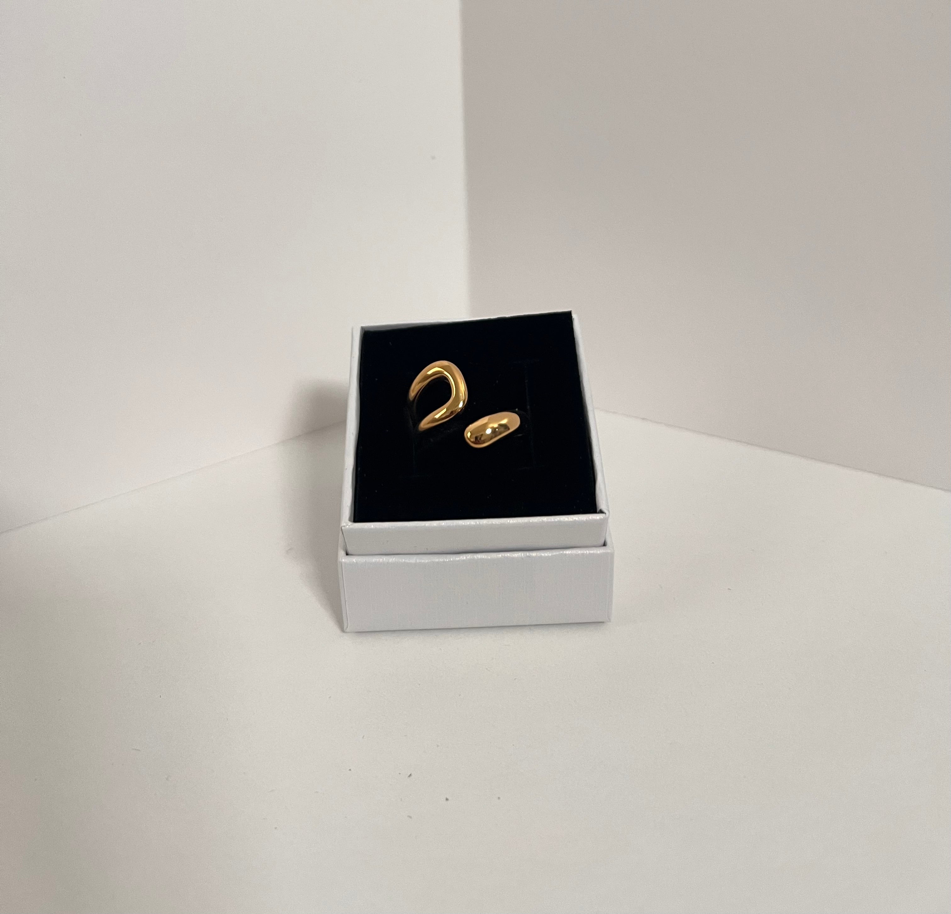 Sculptural Open Ring Size 8